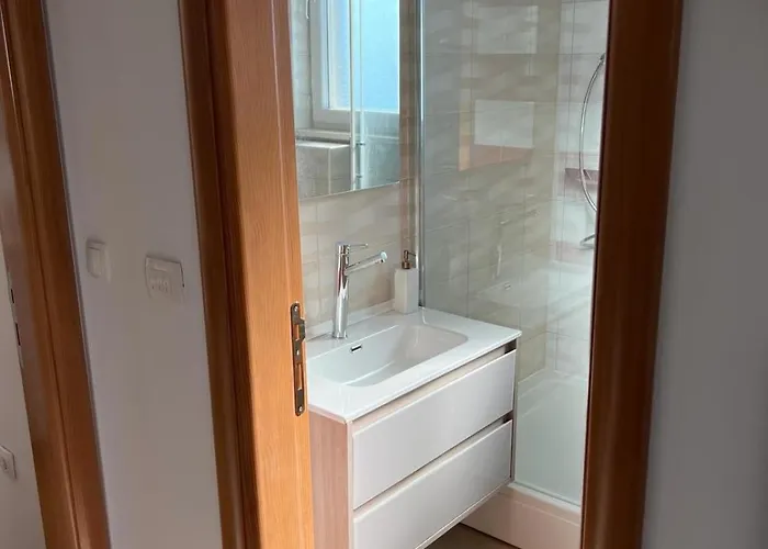 Ivana * Rogoznica (Sibenik-Knin)